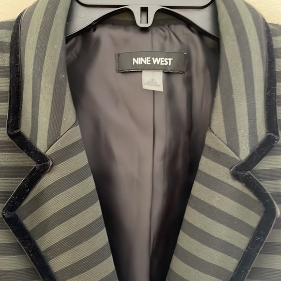 NINE WEST Blazer/ Jacket - Picture 4 of 11